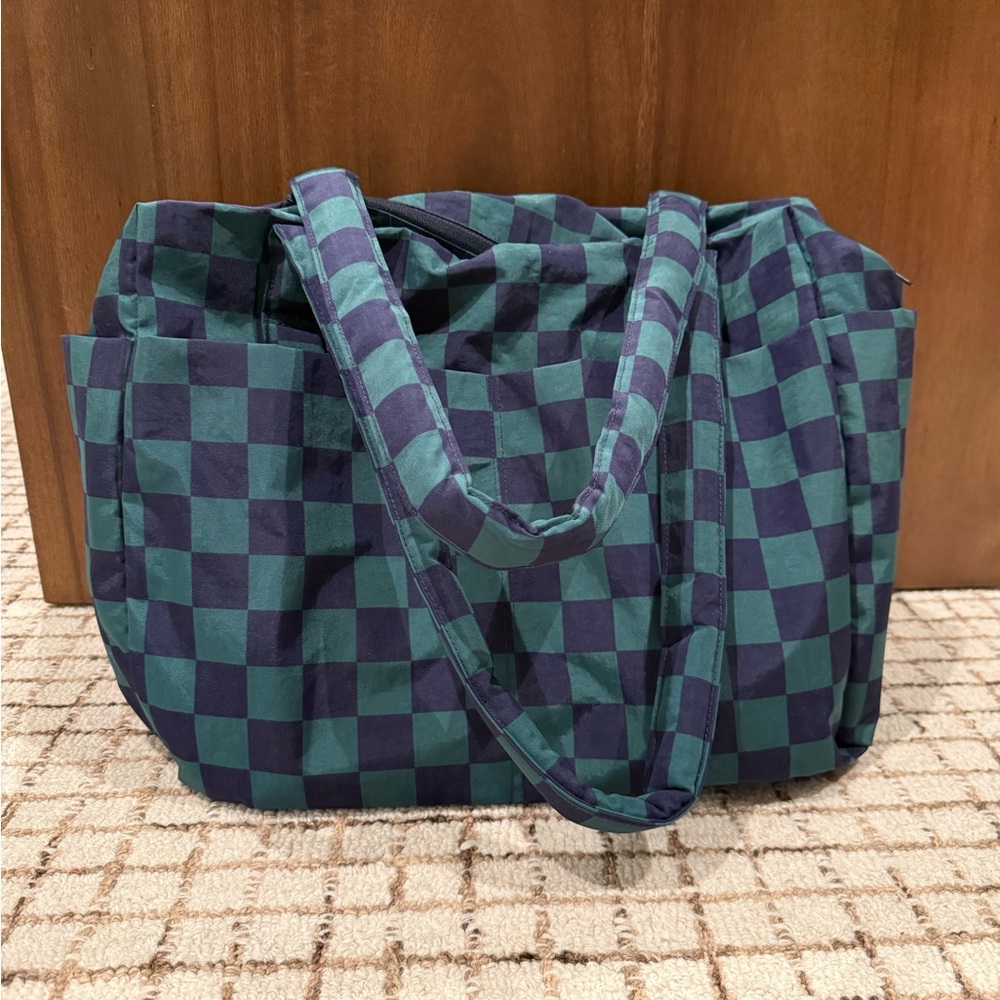 BAGGU Small Cloud Carry On in Navy Green Check